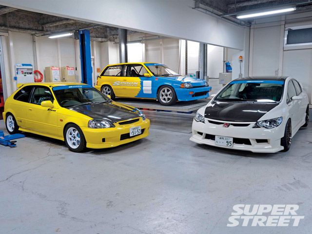 sstp_0906_07_zhonda_civic_spoonthree_civics.jpg